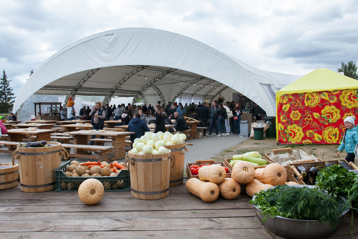 Суздаль готовится принять одно из самых ярких событий этого года. В городе-музее запланирован фестиваль гастрономии и воздухоплавания. Праздник пройдет на территории Главного туристического комплекса, и пропустить его никак нельзя!