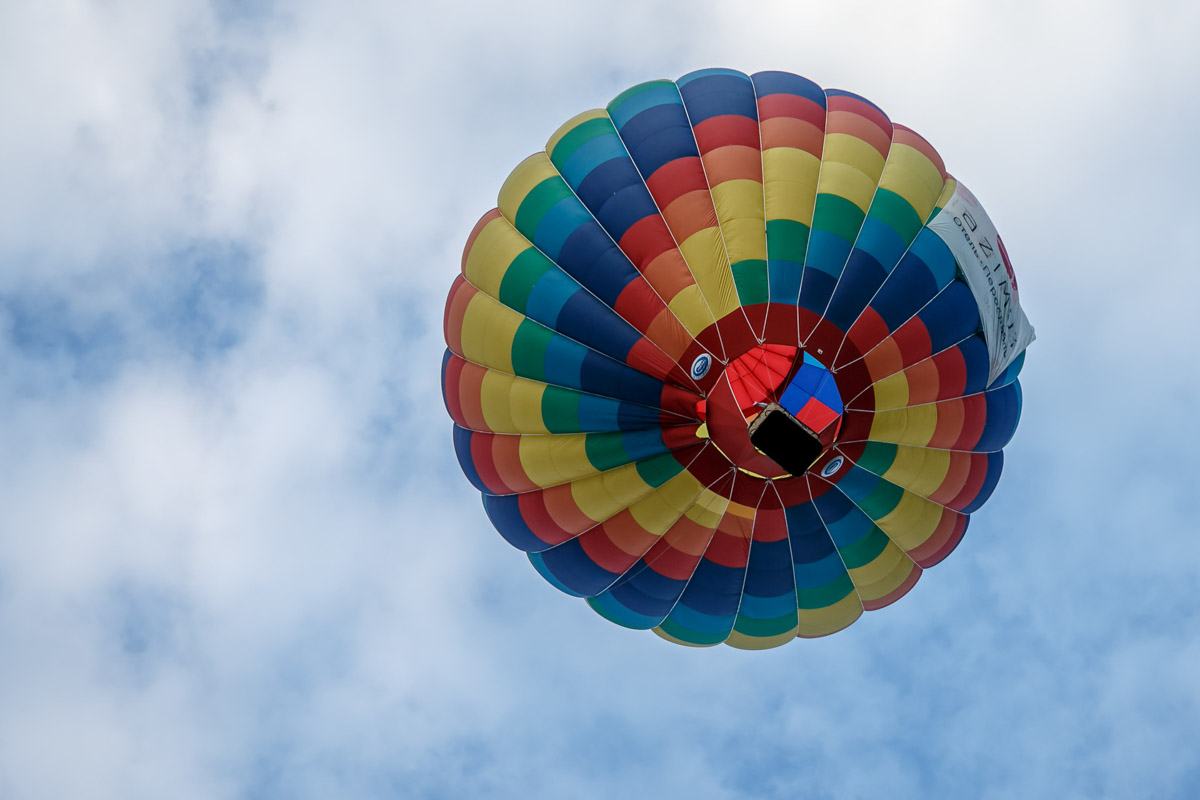 Суздаль готовится принять одно из самых ярких событий этого года. В городе-музее запланирован фестиваль гастрономии и воздухоплавания. Праздник пройдет на территории Главного туристического комплекса, и пропустить его никак нельзя!
