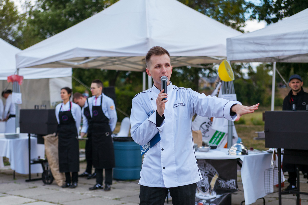 Суздаль готовится принять одно из самых ярких событий этого года. В городе-музее запланирован фестиваль гастрономии и воздухоплавания. Праздник пройдет на территории Главного туристического комплекса, и пропустить его никак нельзя!