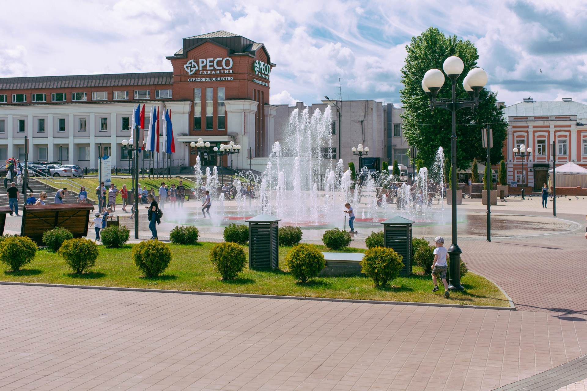 Мы все любим наш город, поэтому хотим его улучшить. А расти, признаемся честно, есть куда. У инженера Алексея Владимирова накопилась уйма конструктивных предложений по реформированию центра областной столицы, которыми он и поделился с «Ключ-Медиа».