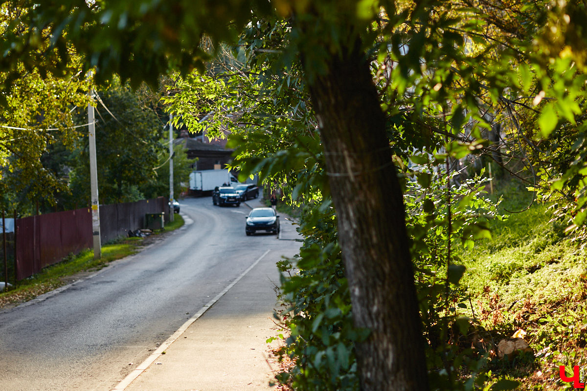 Мы все любим наш город, поэтому хотим его улучшить. А расти, признаемся честно, есть куда. У инженера Алексея Владимирова накопилась уйма конструктивных предложений по реформированию центра областной столицы, которыми он и поделился с «Ключ-Медиа».