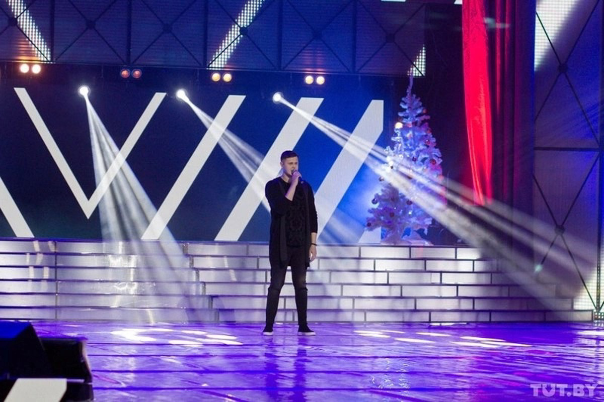 Музыкальная пара из Владимира смогла найти продюсера в Москве и теперь активно покоряет эстраду. Певица Алена Шелепова, она же Liona, выпустила первый EP-альбом, а трек «Маленький человек» ее супруга Genree «залетел» в соцсетях. Подробности в нашем материале.