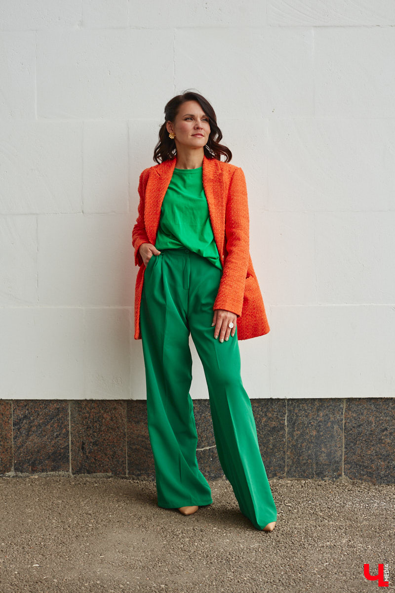 Любая одежда может сказать о человеке гораздо больше, чем тысяча слов. Визажист из Владимира Татьяна Зубачева уверена, понять настроение собеседника можно лишь по тому, что человек утром достал из своего гардероба. Предлагаем проверить эту теорию на ней самой.