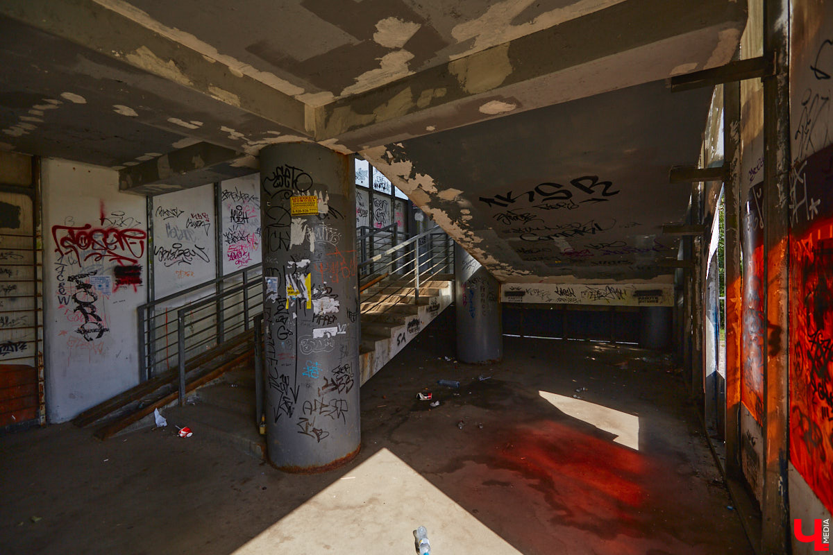 Вы давно пользовались надземными пешеходными переходами в черте областного центра? Если да, предлагаем совершить виртуальную экскурсию вместе с нами. «Ключ-Медиа» выбрал три владимирских объекта из десяти и проинспектировал их.