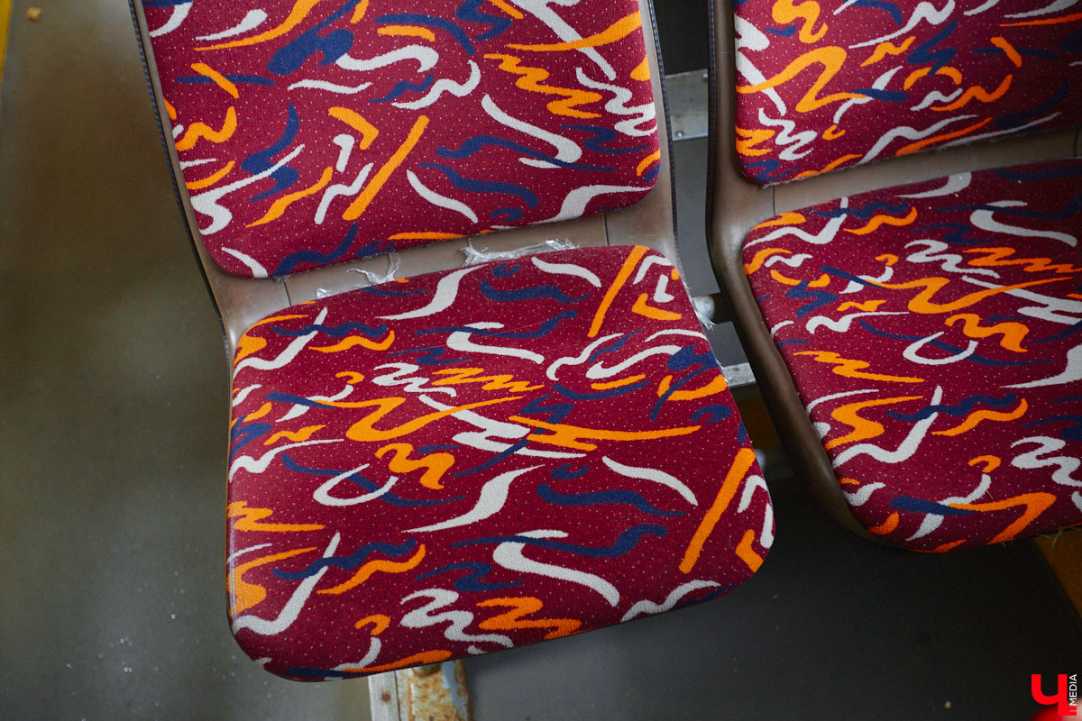 Всего за одно лето во Владимире удалось обновить парк общественного транспорта ровно наполовину. В город прибыло больше сотни машин разных производителей. Какая из них самая лучшая? «Ключ-Медиа» прокатился по областному центру в компании автоблогера в поисках ответа на этот вопрос.