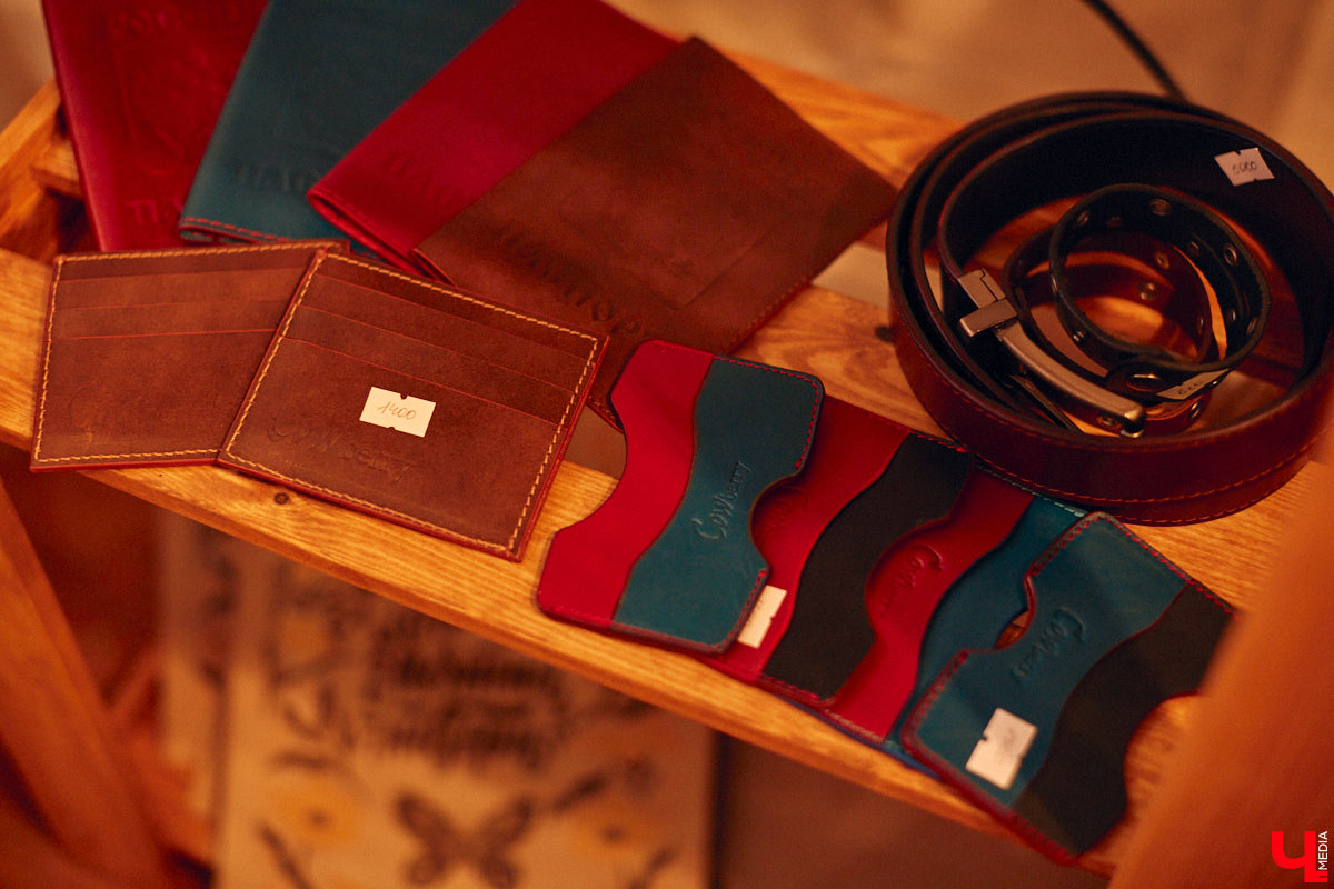 Законсервированная владимирская электростанция продолжает притягивать креативных людей. На территории пространства ТЭЦ-1 уже прошла театральная постановка, а сейчас там разместилась новая зеленая студия. Проект для нашего города необычный. В чем его суть? Авторы рассказали об этом «Ключ-Медиа» в день открытия локации.