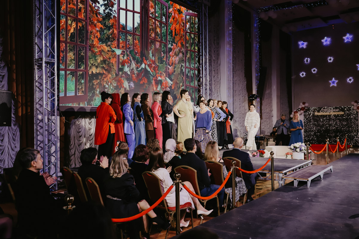 Во Владимире вновь пройдет областной конкурс красоты. Победительница получит в подарок роскошную норковую шубу и право представлять 33-й регион на главном конкурсе страны — «Миссис Россия». Узнали все подробности проведения «Миссис Владимирская красавица — 2023» у бессменного организатора Жанны Згребновой.