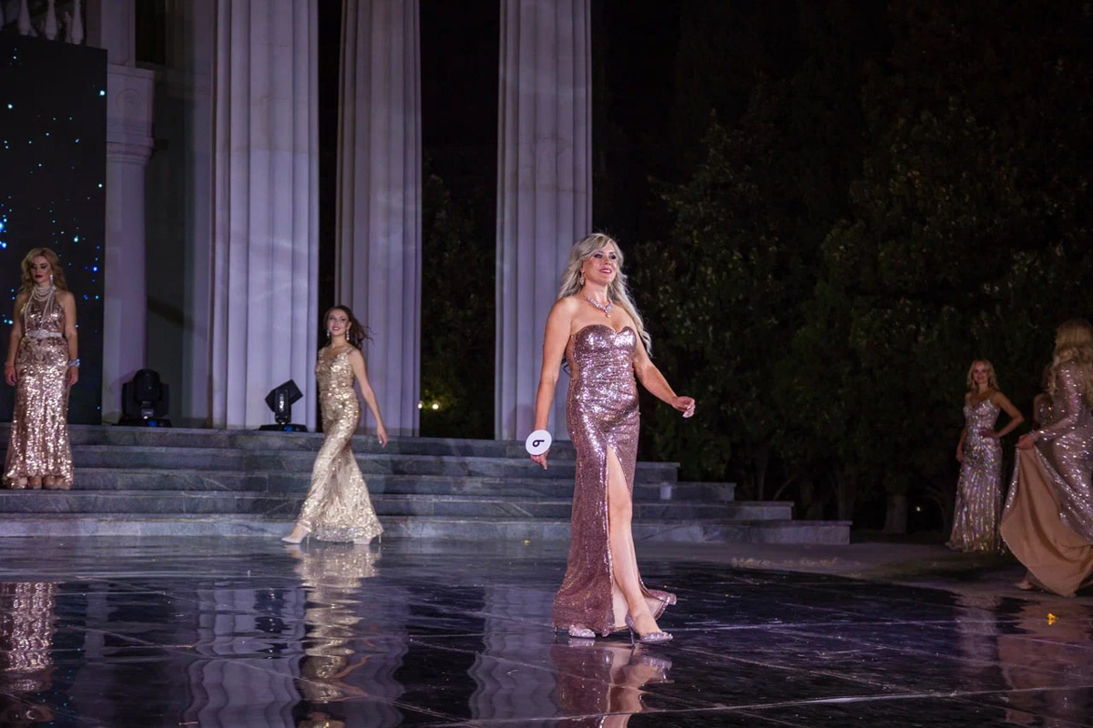 Берегите глаза, сейчас будет слепить! Слепить красотой наших участниц международного конкурса Mrs. Planet Eurasia — 2023. В этом году 33-й регион в Крыму представляли Яна Бирюкова и Светлана Лапшина. Две мамы из Владимира и Мурома взяли главные короны в двух номинациях, а еще завоевали дополнительные титулы.