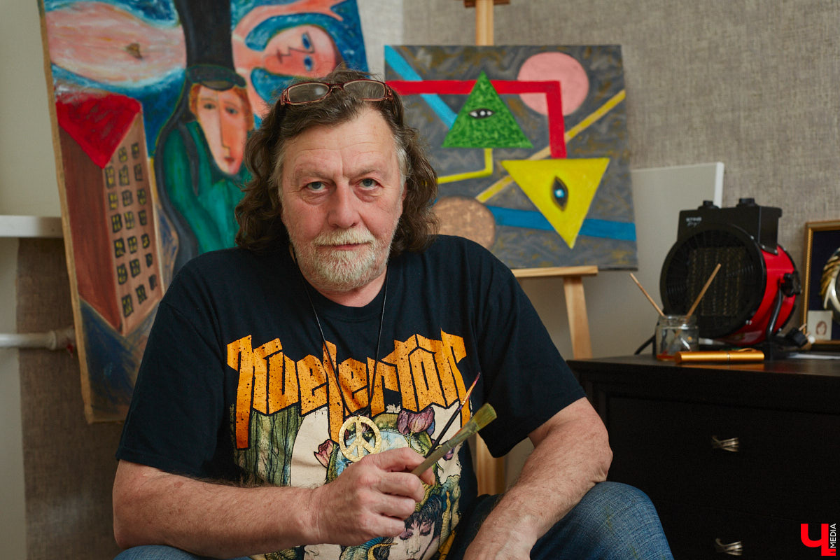 Две творческие личности ;— владимирский музыкант и ;режиссер Сергей Миляев, а ;также художник и ;бывший участник питерской группы «Новые композиторы» Алексей Кушнаренко ;— решили взять на ;себя миссию главных идеологов направления «новый футуризм» в ;современной живописи. И ;для старта проекта был выбран именно наш город.