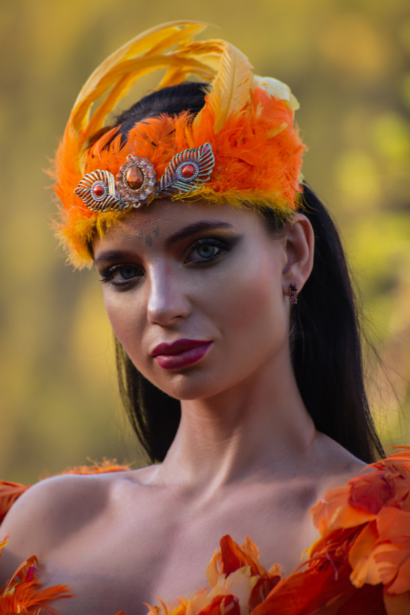 Образ феникса и связанная с ним легенда настолько яркие, что не перестают тревожить тонкие творческие души. Воссоздать мифологическую птицу в человеческом облике решили фотограф Артем Логинов и дизайнер Наталья Алексеева. Что у них из этого получилось и с какими сложностями они столкнулись на Дюкинских скалах, узнал «Ключ-Медиа».