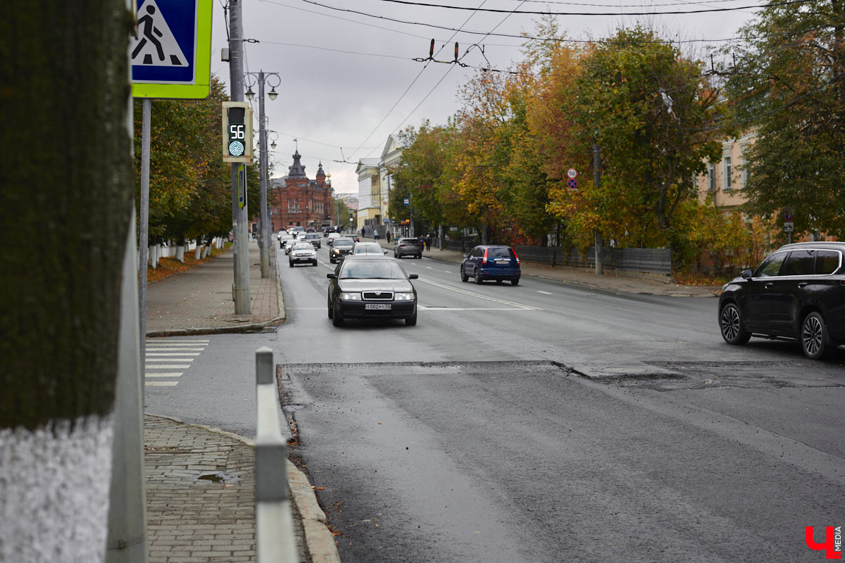 Департамент транспорта Москвы опубликовал схему развития наземного метро мегаполиса. И на ней можно рассмотреть наш город. Через семь лет МЦД обещают продлить до Владимира. Правда, как будет реализован проект, пока не очень понятно.