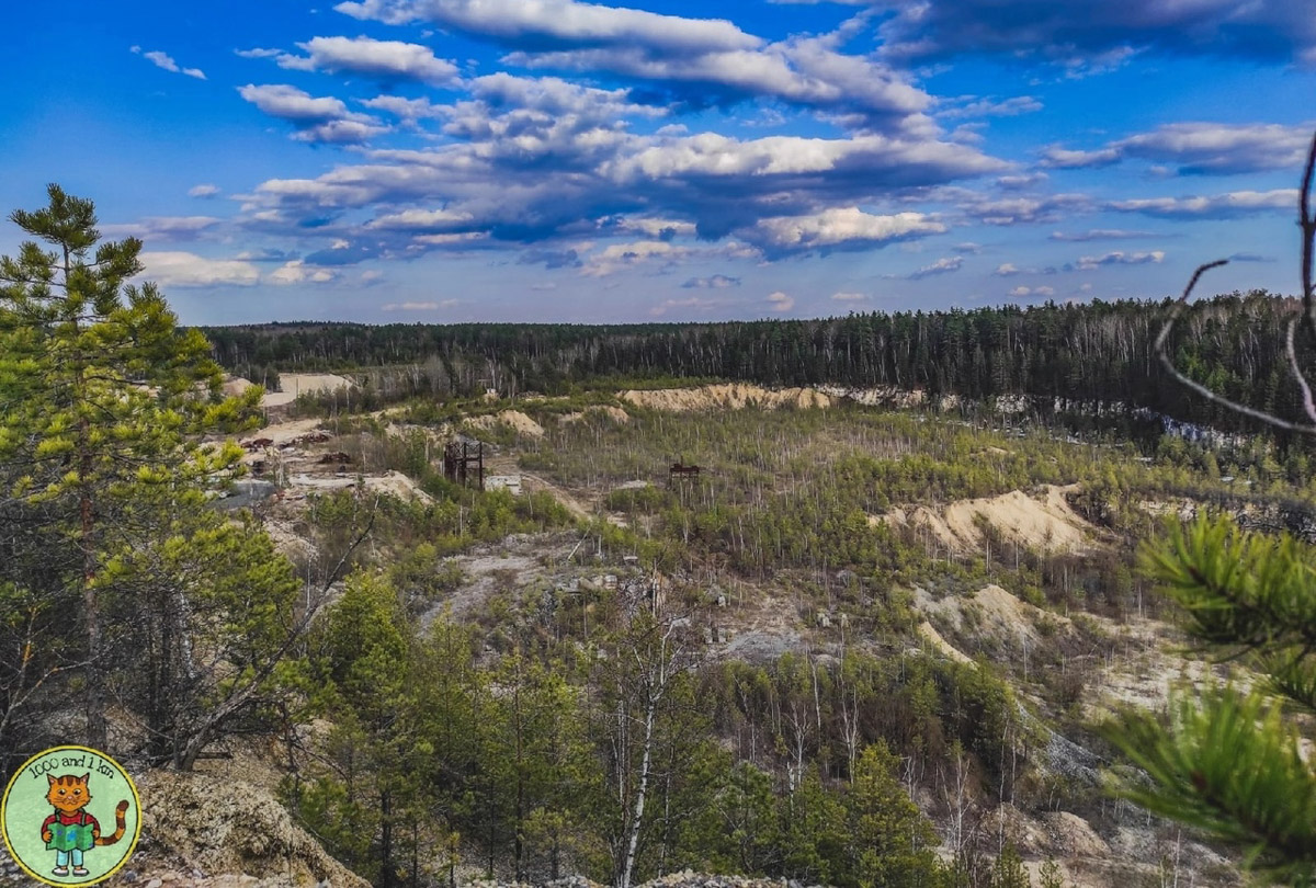В Дюкинский заказник можно приехать не только за дзеном в окружении редких растений или альпинизмом. Для любителей заброшек здесь тоже найдется лакомый объект. В 70 км от Владимира стоит пустующий цех, который привлек внимание местного тревел-блогера.