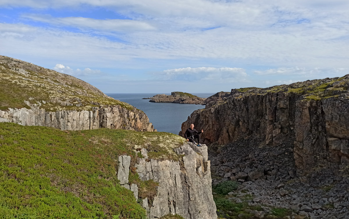 Подводная охота открывает целый дивный мир. Потрясающие своим видом и размерами рыбы, живописные виды, ценные находки, обнаруженные на дне. Откуда мы знаем? Своим опытом с «Ключ-Медиа» поделился Кирилл Исаев, для которого погружение не просто хобби, а стиль жизни.