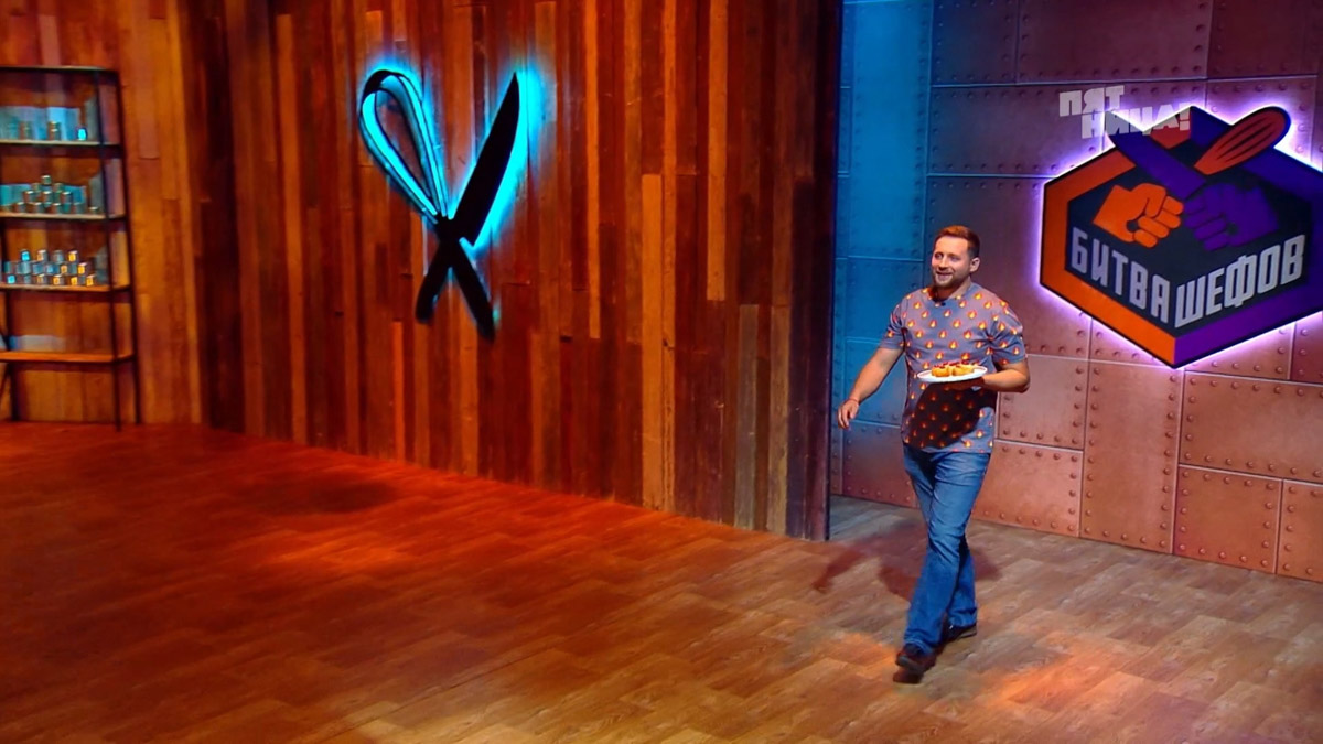 Владимир Викулов смог пройти кастинг кулинарного шоу «Битва шефов». Как есть пончики с печенью и малиной от нашего земляка, Константин Ивлев так и не понял, но взял жителя Киржача в свою команду. Правда, уже на пицце молодой человек все равно прогорел.