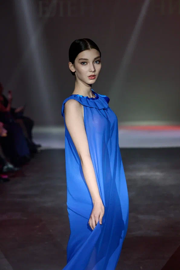 Талантливый человек талантлив во всем. Наталья Рязанова — дизайнер детской одежды — уже второй раз попробовала себя в подборе моделей и режиссуре показов на престижном столичном событии в мире моды. Подробности читайте в нашей статье.