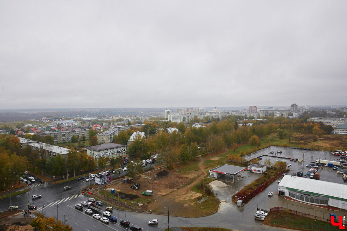 Спорт — это основа здорового образа жизни. И чем больше в нашем городе учреждений для занятий им, тем лучше. Так, например, во Владимире планируется строительство нового многофункционального комплекса. А как обстоят дела с другими спортивными объектами областного центра?