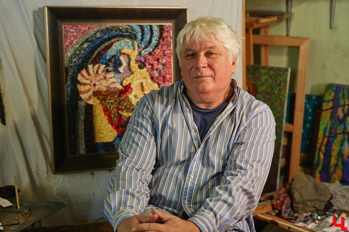 Знакомьтесь, импровизионизм. Нет-нет, мы не ошиблись и написали верно. Так называется стиль живописи, созданный владимирским художником. Работы Сергея Игнатова признаны во всем мире: выигрывают награды, выставляются за рубежом, продаются в частные коллекции за десятки тысяч евро. «Ключ-Медиа» заглянул в святая святых — мастерскую автора, чтобы приобщиться к прекрасному.