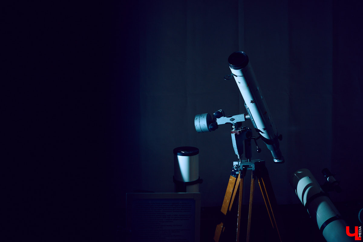 Уверены, вы слышали про голубую луну. А знаете ли, что еще бывает Бобровое полнолуние? Мы разобрались, почему оно так называется, когда его можно наблюдать на территории Владимирской области и чем еще удивит нас небосвод в ближайшее время. 