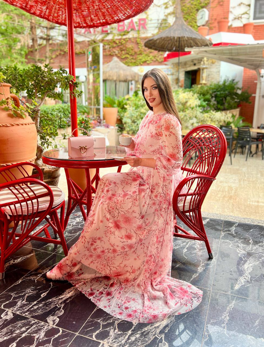 Владимирские девушки завоевали сразу три титула на международном конкурсе красоты «Fashion crown of the world» в Турции. Нашу страну и, конечно, 33-й регион представляли три участницы, которые получили короны в категориях «Мисс», «Миссис» и «Size+».