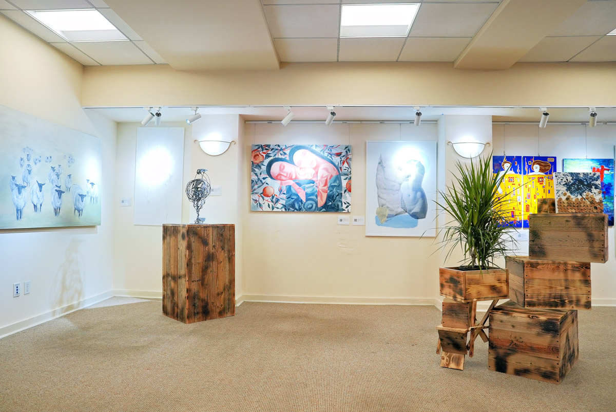 Муромский скульптор Антон Клепиков продает свою композицию «Гармония и разрушение» на выставке в Нью-Йорке. Работу оценили в три тысячи долларов. И на что потратить эти деньги, молодой человек уже знает.