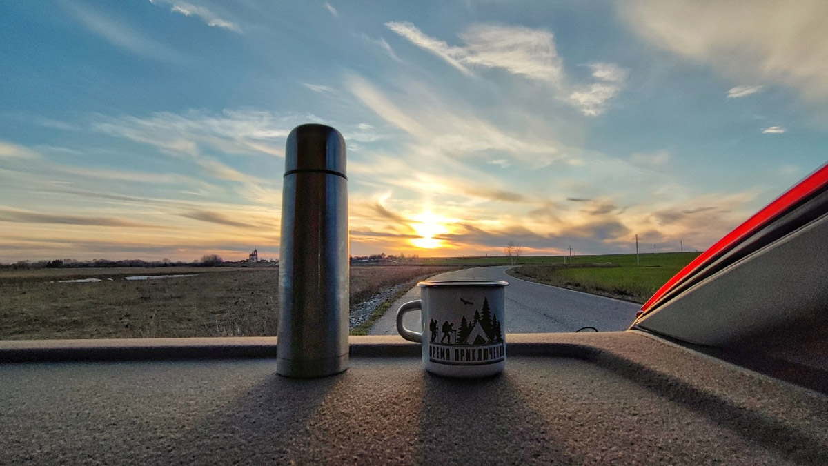 У фотографа из Владимира Кирилла Жукова собрана целая копилка ценных архитектурных находок со всей России. Резные терема, шикарные усадьбы известных людей, легендарные дома. О самых значимых объектах в коллекции путешественник поведал и нам.