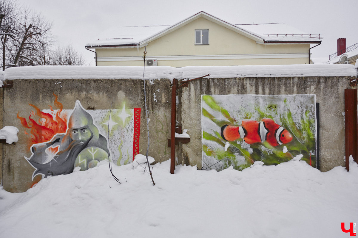 2-я Никольская располагается в одной из старейших частей областного центра, появившейся во времена правления Андрея Боголюбского. Тогда ее называли Новым городом. Несмотря на это, сама улица имеет не столь длинную историю. Зато невероятно интересную!
