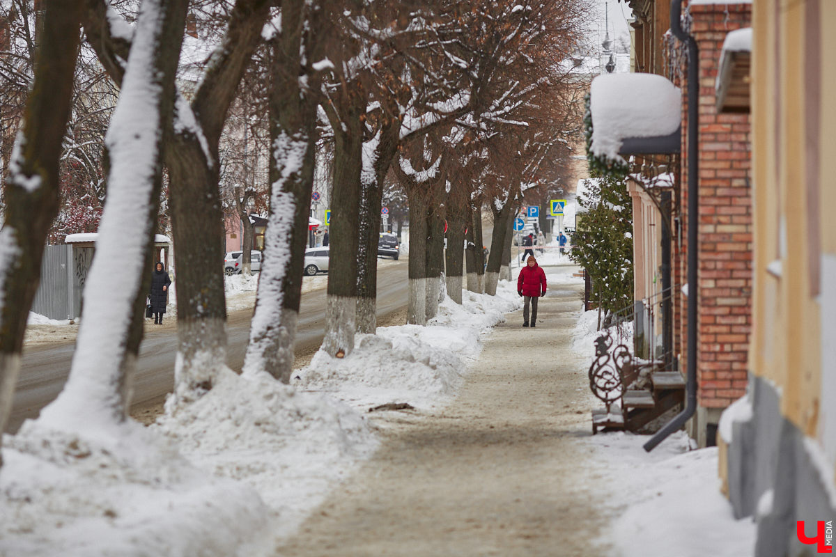 2-я Никольская располагается в одной из старейших частей областного центра, появившейся во времена правления Андрея Боголюбского. Тогда ее называли Новым городом. Несмотря на это, сама улица имеет не столь длинную историю. Зато невероятно интересную!