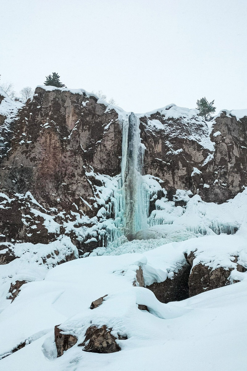 Владимирский фотограф Василий Никитинский провел отпуск в Кабардино-Балкарии. Приэльбрусье его покорило, а потому он всем рекомендует хоть раз в жизни посетить этот край. Своими впечатлениями мужчина поделился и с нашим изданием.