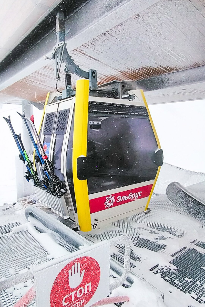 Владимирский фотограф Василий Никитинский провел отпуск в Кабардино-Балкарии. Приэльбрусье его покорило, а потому он всем рекомендует хоть раз в жизни посетить этот край. Своими впечатлениями мужчина поделился и с нашим изданием.