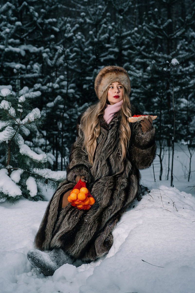 Владимирские девушки выкладывают фотографии с хештегом Russian girl. Тренд запустили в начале зимы, и сейчас он уже добрался до нашего города. В кадре — красивые модели с икрой и баранками. Настоящая русская эстетика.
