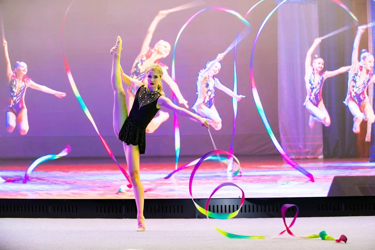 Сразу три очаровательные жительницы Коврова и Судогды в возрасте от 5 до 15 лет приняли участие во всероссийском детском конкурсе красоты и талантов. И отлично показали себя, получив короны победительниц в своих возрастных категориях и признание в номинациях.