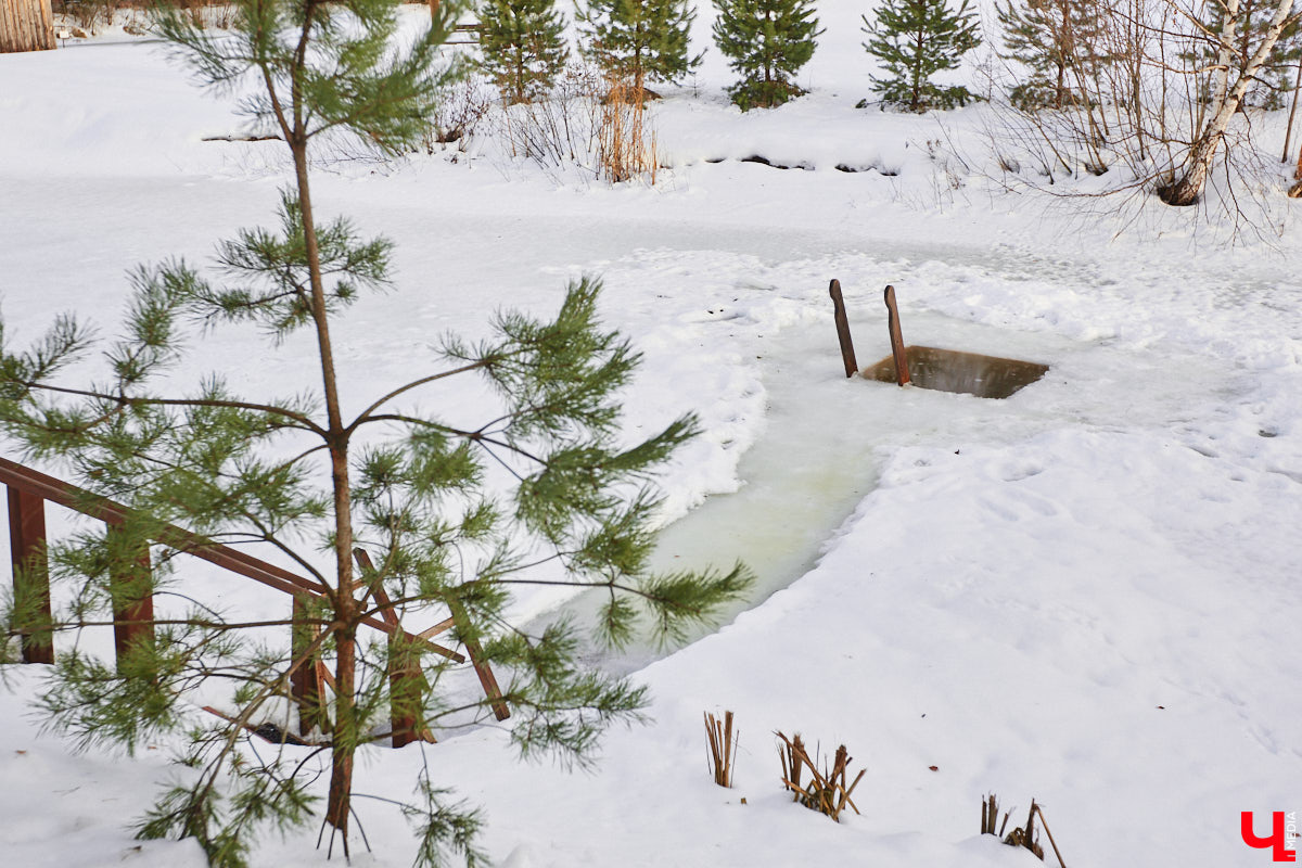 В Суздале масса интересных объектов, и в 2023 году их стало еще больше. Например, недалеко от центра построили новый спа-центр, где есть бассейн с подогревом, а также целый комплекс креативных зданий, стилизованных под времена года. «Ключ-Медиа» побывал в этом удивительном месте и узнал все подробности.
