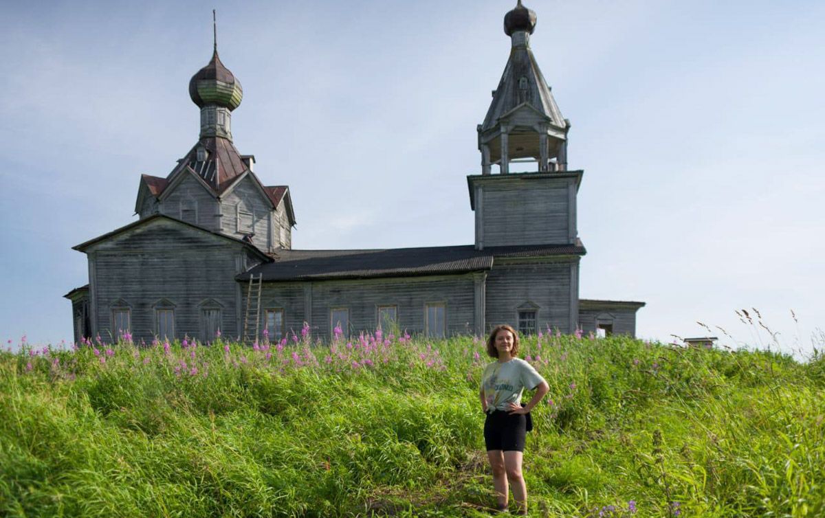 YouTube стал чуть ли не главной образовательной средой современного мира. По видео осваивают кулинарию, оттачивают дикцию, постигают науки. Полезным контентом делятся и блогеры, связанные с 33-м регионом. Сегодня мы расскажем вам про их деятельность на одном из самых популярных ресурсов в интернете.