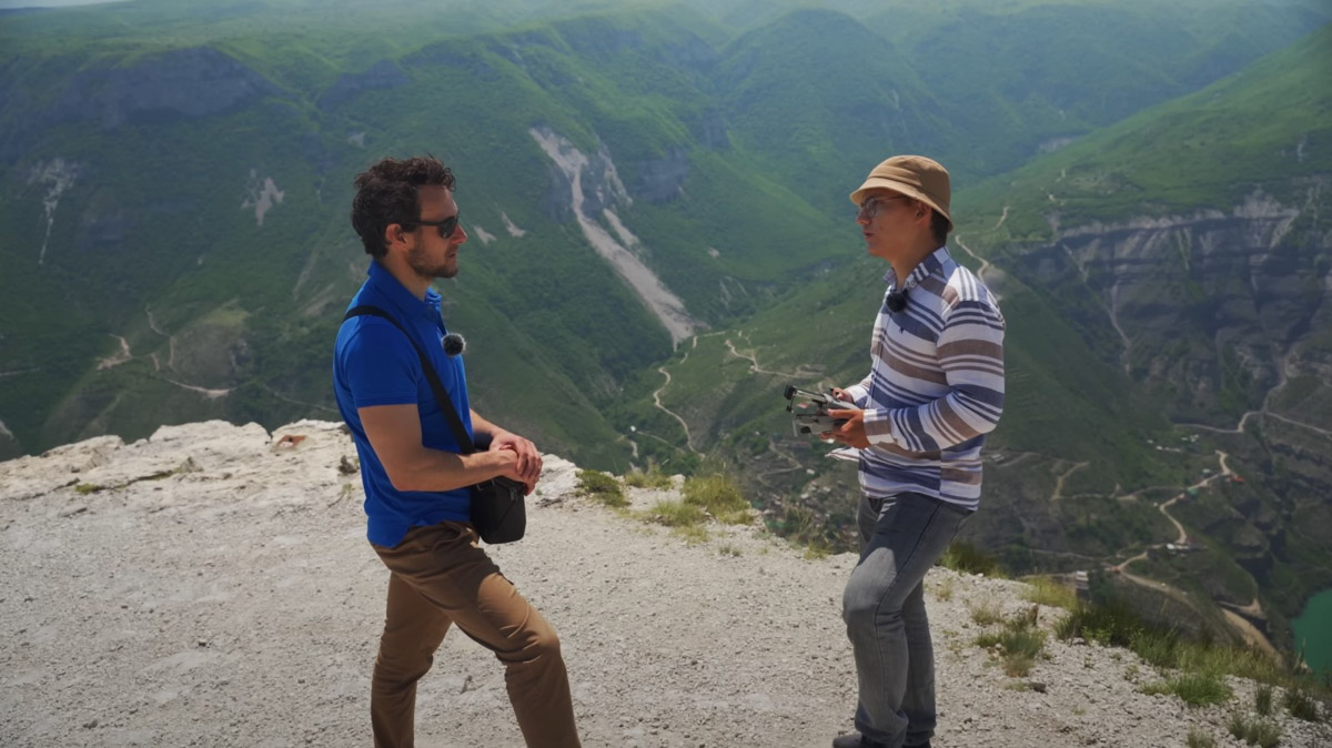 YouTube стал чуть ли не главной образовательной средой современного мира. По видео осваивают кулинарию, оттачивают дикцию, постигают науки. Полезным контентом делятся и блогеры, связанные с 33-м регионом. Сегодня мы расскажем вам про их деятельность на одном из самых популярных ресурсов в интернете.