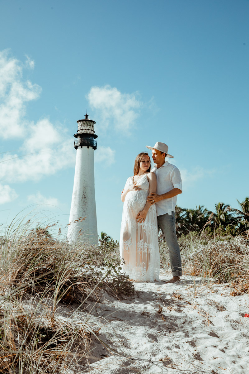 Владимирские тревел-блогеры Никита и Юлия Красновы, переехавшие в США в 2021 году, недавно стали родителями. Как протекают месяцы ожидания и в каких условиях ребенок появляется на свет в стране за океаном? Об этом мы побеседовали с новоиспеченной молодой мамой.