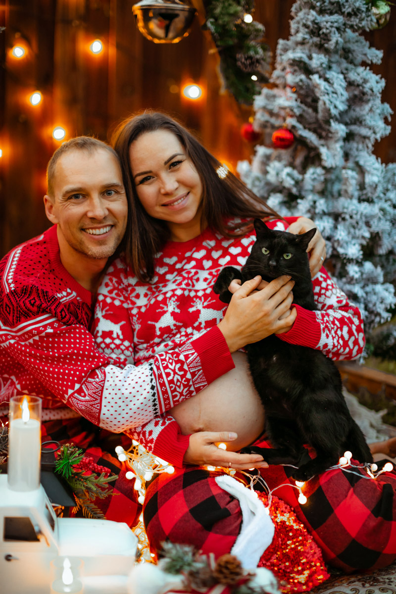 Владимирские тревел-блогеры Никита и Юлия Красновы, переехавшие в США в 2021 году, недавно стали родителями. Как протекают месяцы ожидания и в каких условиях ребенок появляется на свет в стране за океаном? Об этом мы побеседовали с новоиспеченной молодой мамой.