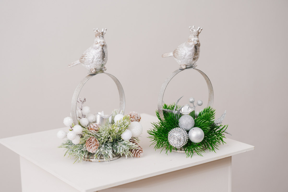 До Нового года рукой подать. Первым делом планируем поход за подарками в торговые центры. В этом году они потрясают своим ярким убранством, о котором позаботились профессиональные декораторы. Впрочем, волшебства они добавили и другим популярным владимирским локациям.