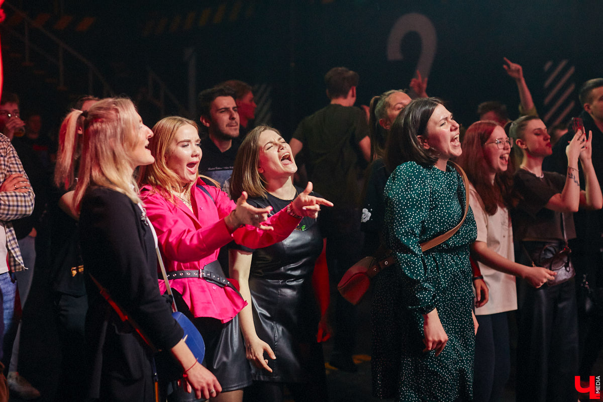 С момента нашего последнего разговора с «Аймсори» с командой произошло много всего: выступление на федеральном фестивале «YLETAЙ-2023», договор с лейблом «Союз», мини-тур по городам России, выход долгожданного альбома. Наконец, в декабре группе исполнилось два года. Ну чем не повод вновь пообщаться с ребятами?