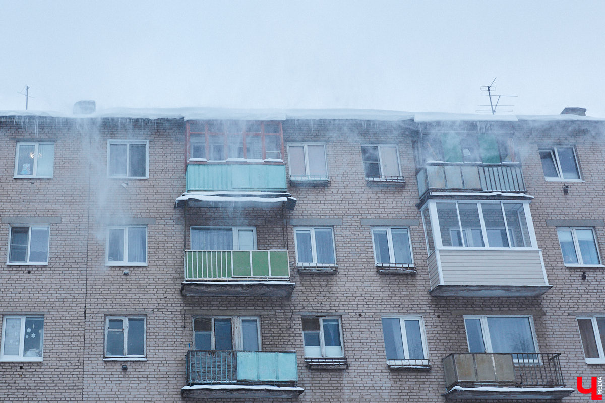 Морозы на Крещение — добрая традиция. Но собирается ли погода ее соблюсти в 2024 году? На этой неделе температура устроит настоящие скачки, и нам придется за ней поспевать, чтобы в один момент не выйти в оттепель с шубой на плечах.