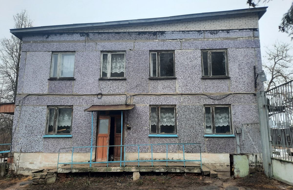 Много лет киржачский шелковый комбинат находился в забвении и превратился в очередную заброшку. Но в отличие от других опустевших предприятий региона ему выпал счастливый билет. Меценат Евгений Федоров задумал превратить комплекс в индустриальный парк. Деталями проекта он поделился с «Ключ-Медиа».