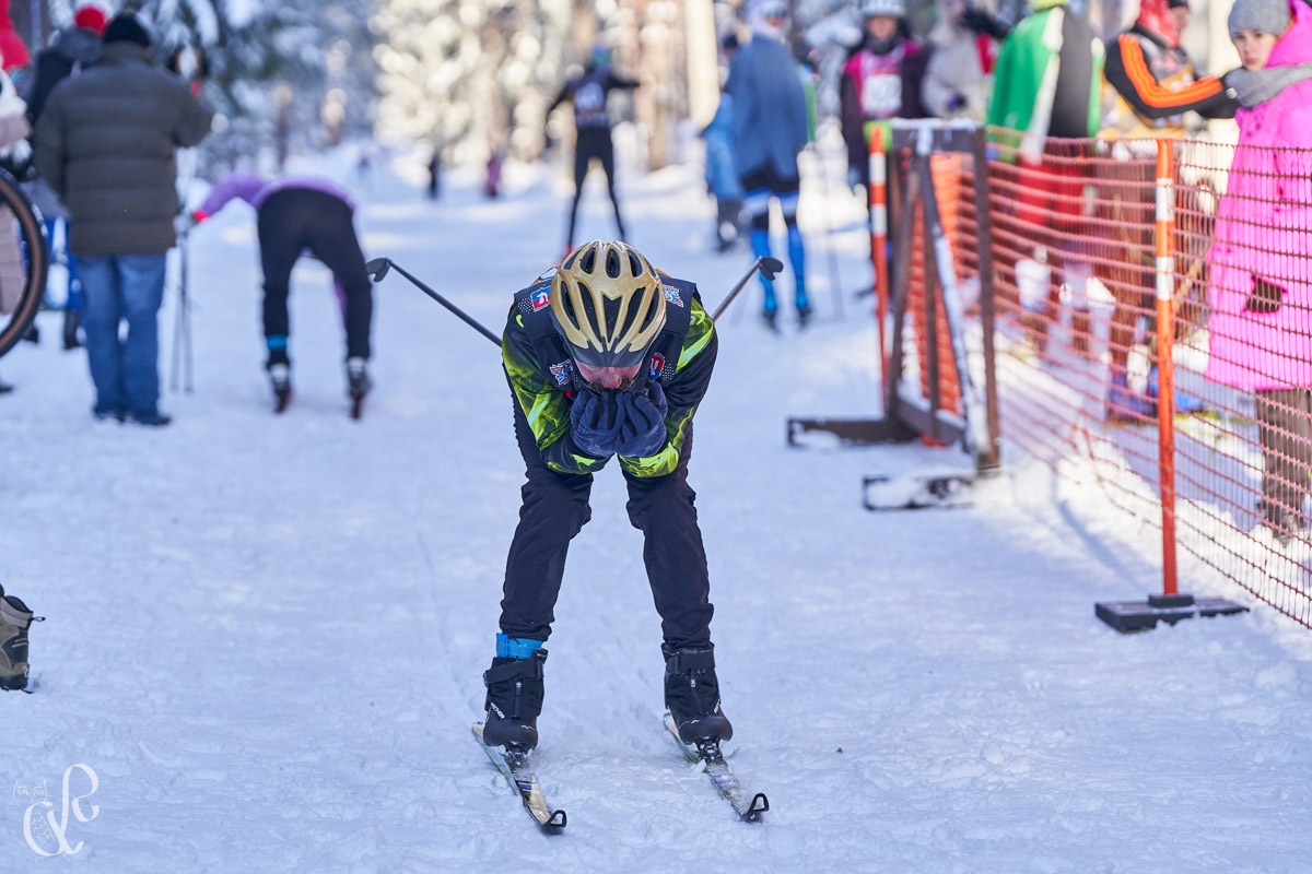 Прошедшие зимние выходные во Владимирской области были по-настоящему яркими. В регионе прошли сразу три атмосферные гонки. В Ковровском районе соревновались на собачьих упряжках и мотоциклах, а в Гусь-Хрустальном — на велосипедах и лыжах.
