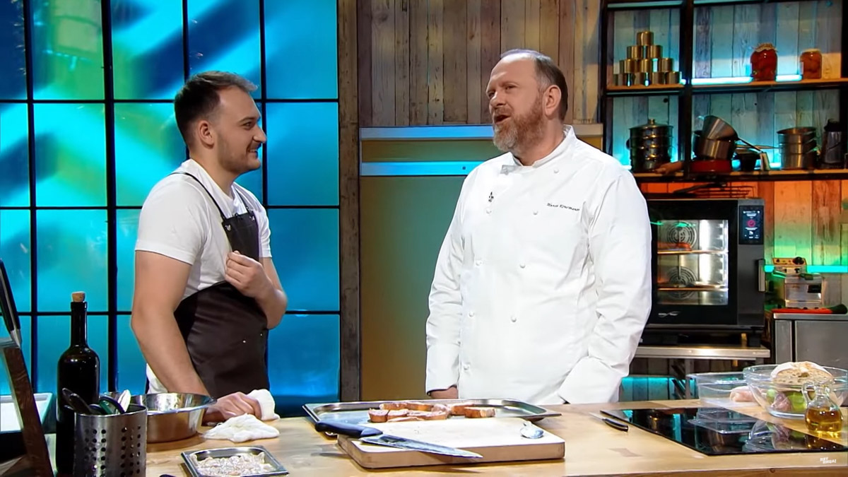 Сколько все-таки у нас смелых кулинарных талантов. Еще один владимирский повар принял участие в популярном проекте телеканала «Пятница». На этот раз в реалити-шоу Константина Ивлева «Молодые ножи» засветился 23-летний Владислав Буянкин.