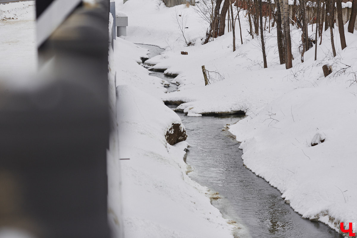 Первые итоги эксплуатации Рпенского проезда весьма позитивные: он разгрузил улицу Добросельскую примерно на треть. Но транспорта на нем может быть еще больше, если город решит вопрос примыкания к магистрали. Сейчас автомобили упираются в узкое горлышко на улице Юбилейной. К слову, есть шанс, что ее расширят.