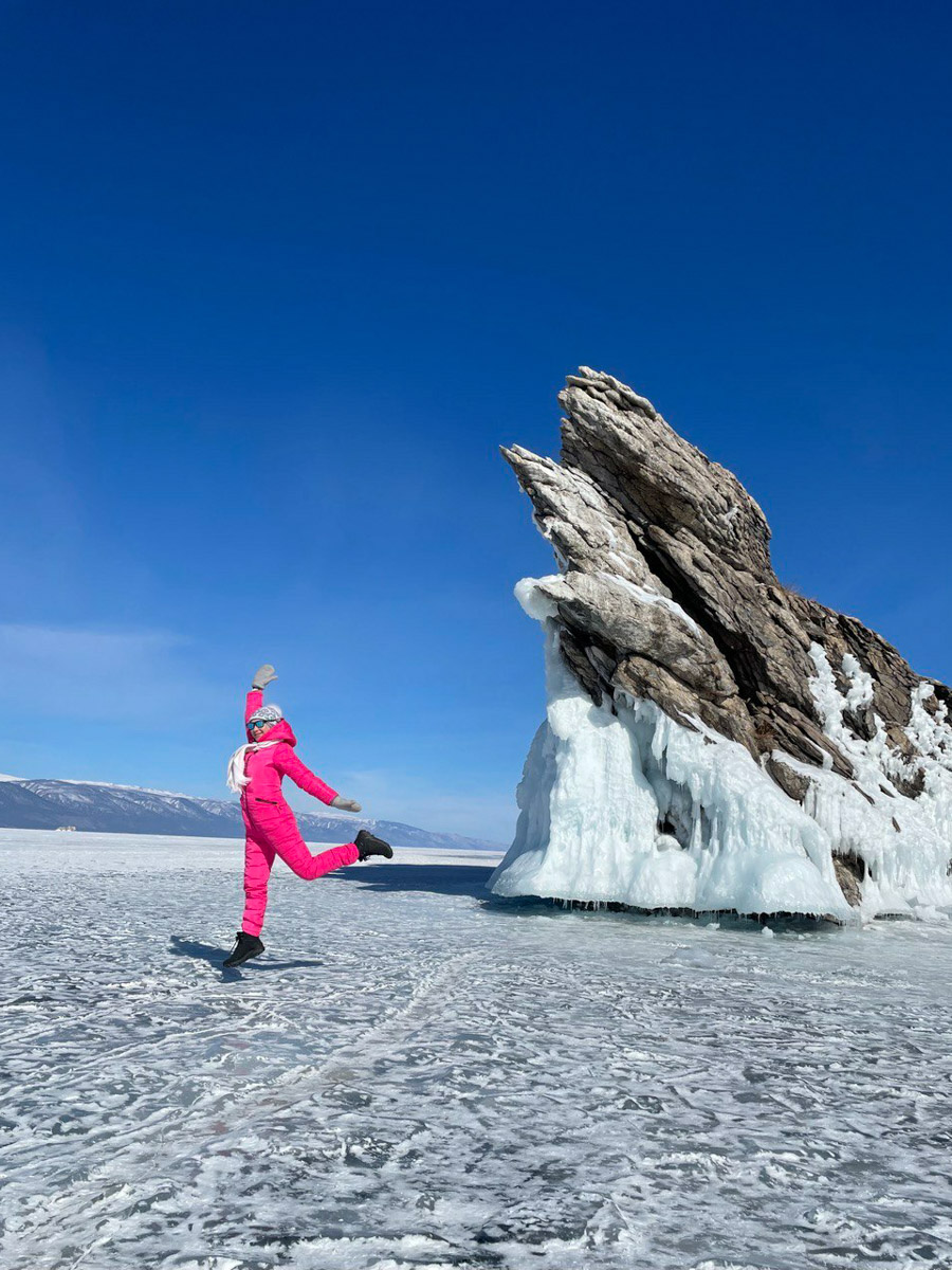 Семья владимирских дайверов Сергей и Мария Байковы объехала весь мир. Ребята ныряли в 46 странах, а теперь сосредоточились на путешествиях по России. И наша страна удивляет их снова и снова. На этот год все маршруты уже запланированы. Впереди 10 увлекательных туров от Байкала до Владивостока.