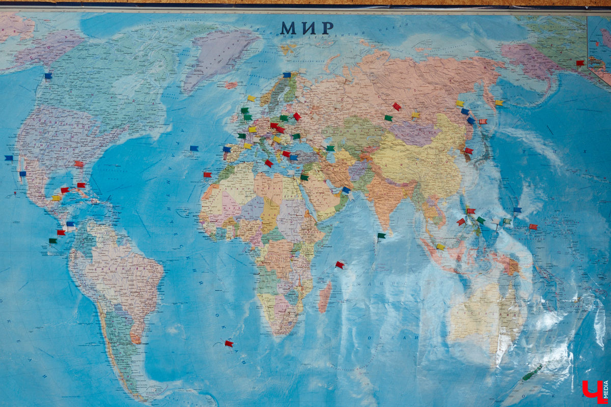 Семья владимирских дайверов Сергей и Мария Байковы объехала весь мир. Ребята ныряли в 46 странах, а теперь сосредоточились на путешествиях по России. И наша страна удивляет их снова и снова. На этот год все маршруты уже запланированы. Впереди 10 увлекательных туров от Байкала до Владивостока.