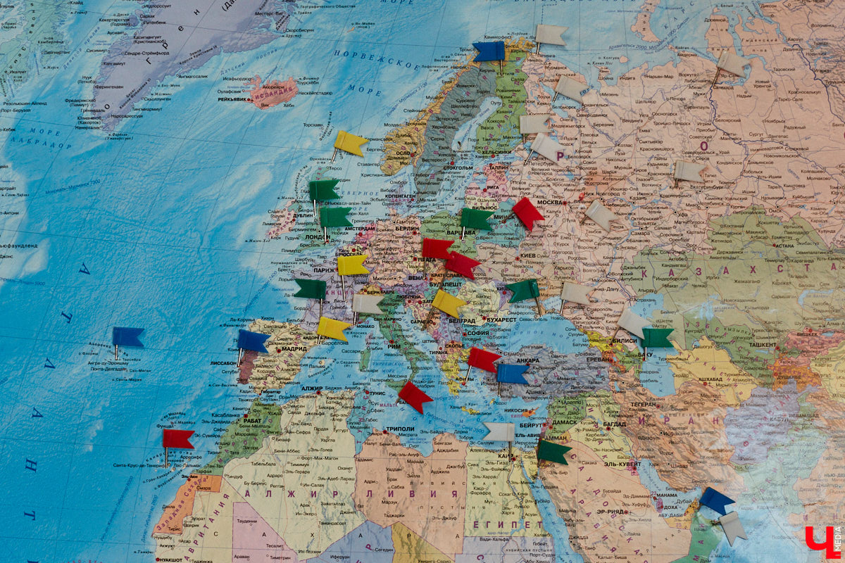 Семья владимирских дайверов Сергей и Мария Байковы объехала весь мир. Ребята ныряли в 46 странах, а теперь сосредоточились на путешествиях по России. И наша страна удивляет их снова и снова. На этот год все маршруты уже запланированы. Впереди 10 увлекательных туров от Байкала до Владивостока.