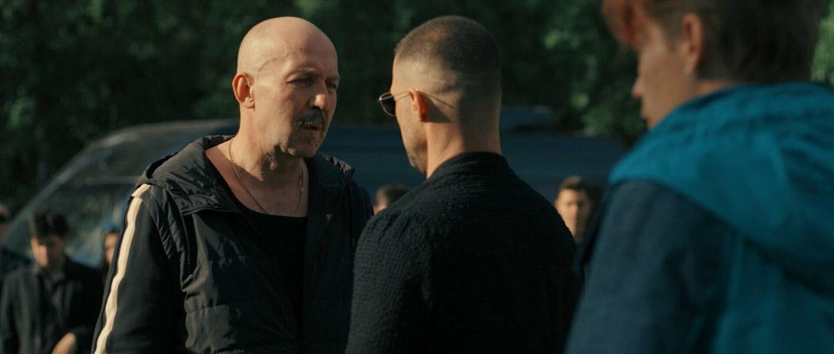 Попадание треков наших исполнителей в громкие проекты стало уже хорошей традицией. Но кольчугинские музыканты Школьник и Бау задали новую планку: за год их композиции прозвучали сразу в трех сериалах с высоким рейтингом: «Лада Голд», «Стрим» и «Волшебный участок». В этот список мог войти и кинохит «Слово пацана».