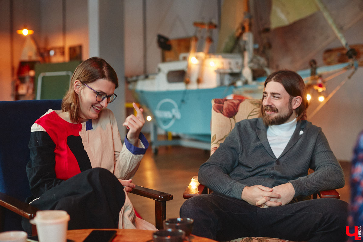 Швейцария — предел мечтаний или золотая клетка? Художник Нильс Мозиманн из Берна с супругой Ириной Ганиной нашли свою пристань не в сказочной стране на фоне медитативных Альп, а здесь — в камерном Владимире. Как складывается жизнь творческой пары в областной столице, за чашкой кофе узнал «Ключ-Медиа».