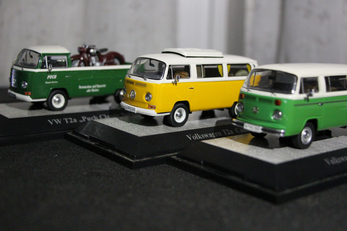 Внедорожники и грузовики, суперкары и советские авто, мотоциклы. У Александра Миронова не одна сотня экипажей разных дат выпуска и назначения. Правда, все они в миниатюре. О самых дорогих и раритетных моделях из своей удивительной коллекции с 35-летней историей владимирец рассказал нашему изданию.