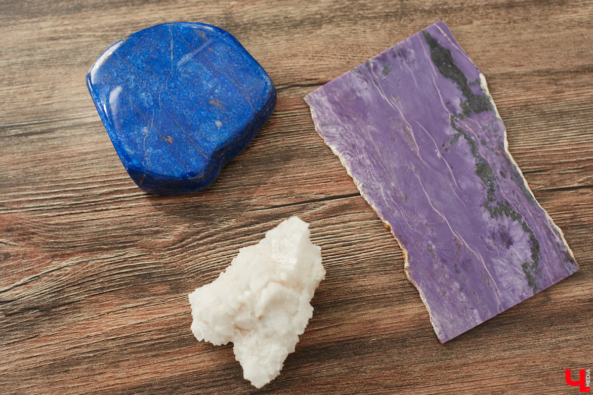 Уже полтора года, как владимирцы Алексей и Татьяна Логвиненко покинули каменные джунгли. Переехала чета с детьми не в типовой загородный дом, а в барнхаус, ставший частью их туристического проекта — энтоглэмпинга. Замыслом и подробностями быта пара поделилась с «Ключ-Медиа», заглянувшим к ним в гости.